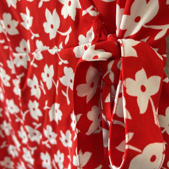 J Crew White Floral Wrap Flowy Red Dress - Picture 4 of 9